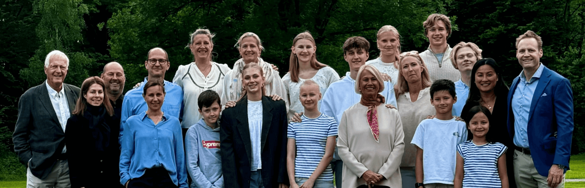 Bild der LUEG Gesellschafterfamilien aus dem Jahr 2024